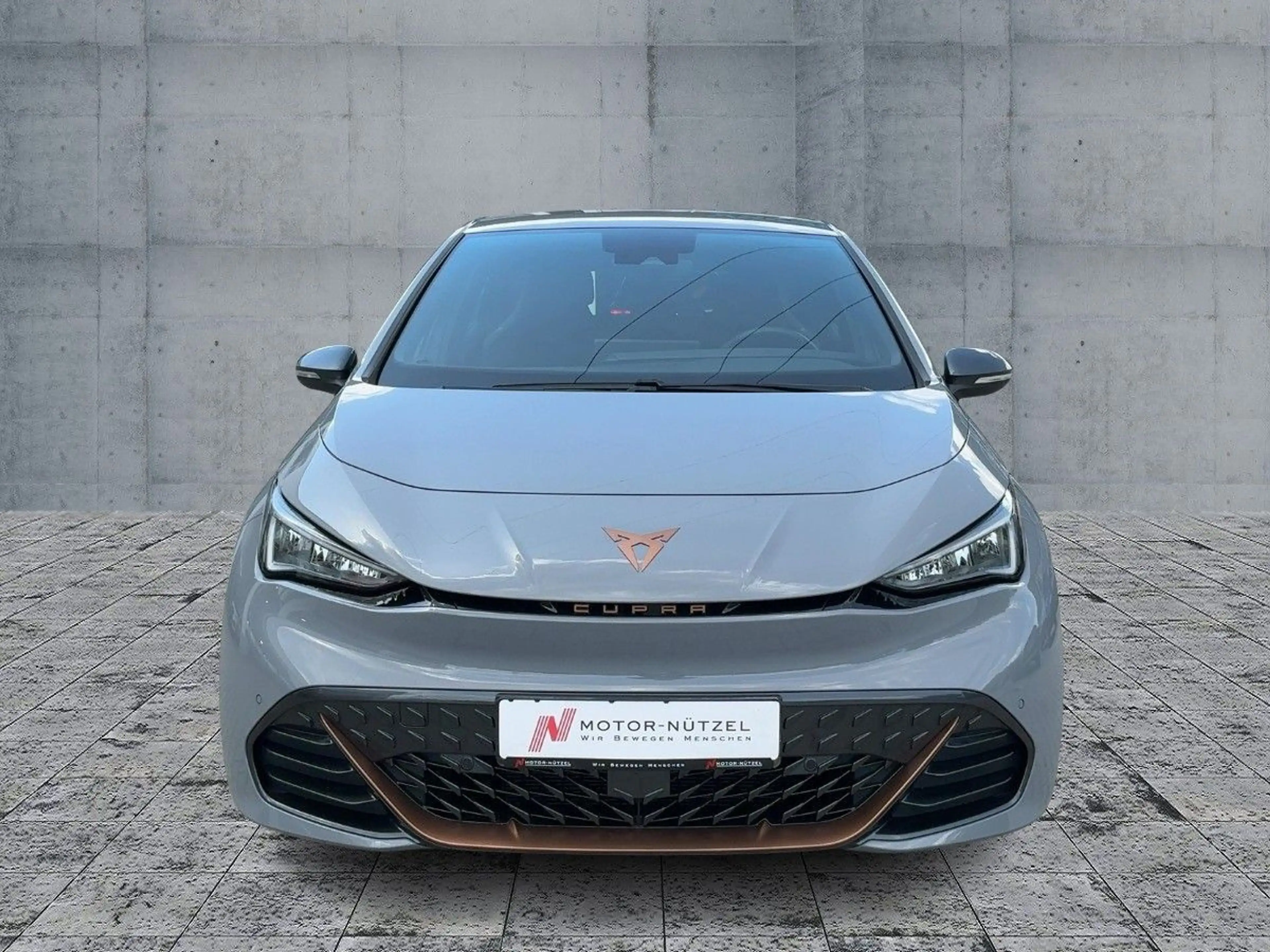 CUPRA Born 150kw (62kw) 5JG+LED+SHZ+2xPDC+DAB+NSW+19" — photo 3