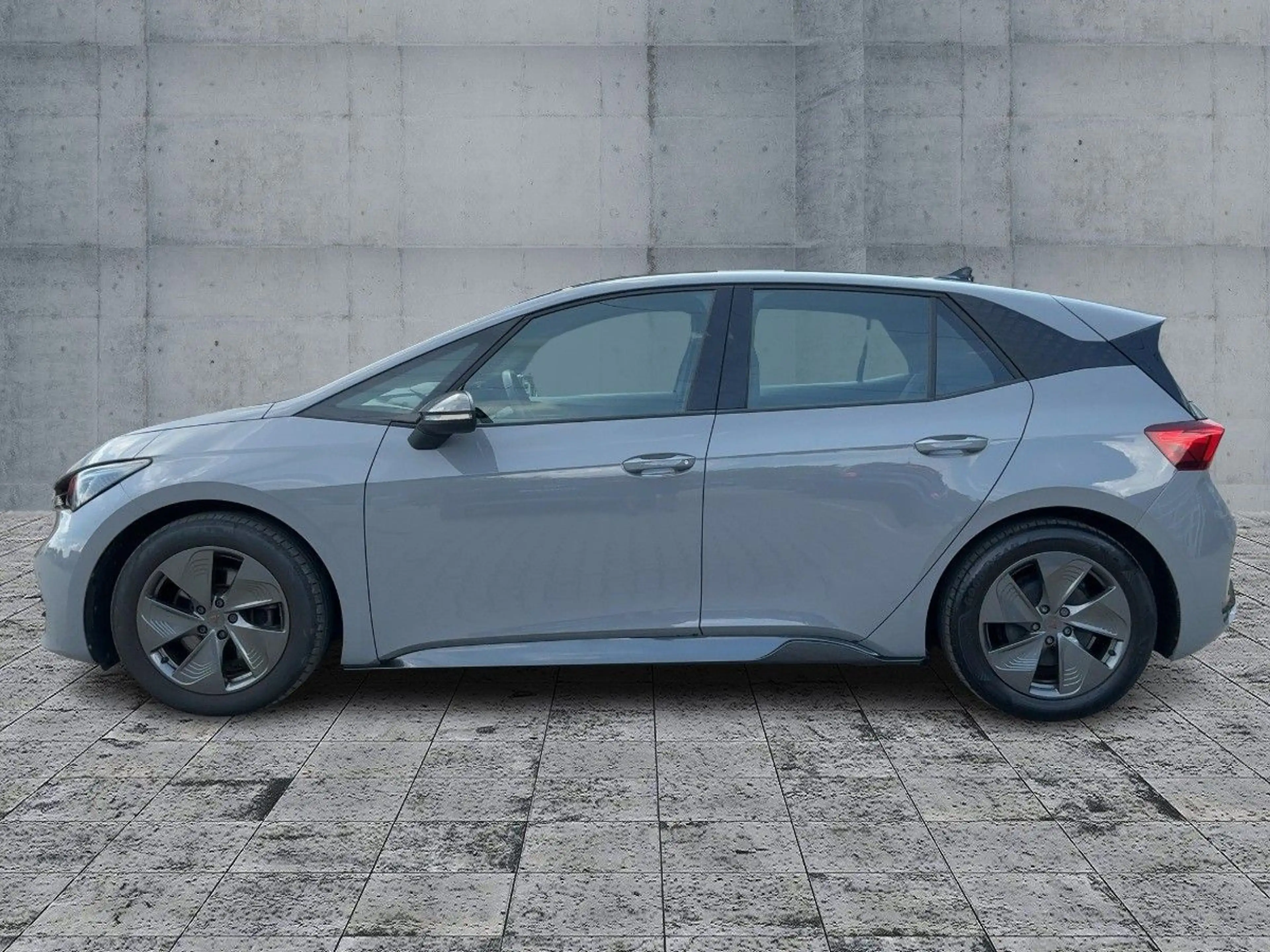 CUPRA Born 150kw (62kw) 5JG+LED+SHZ+2xPDC+DAB+NSW+19" — photo 4