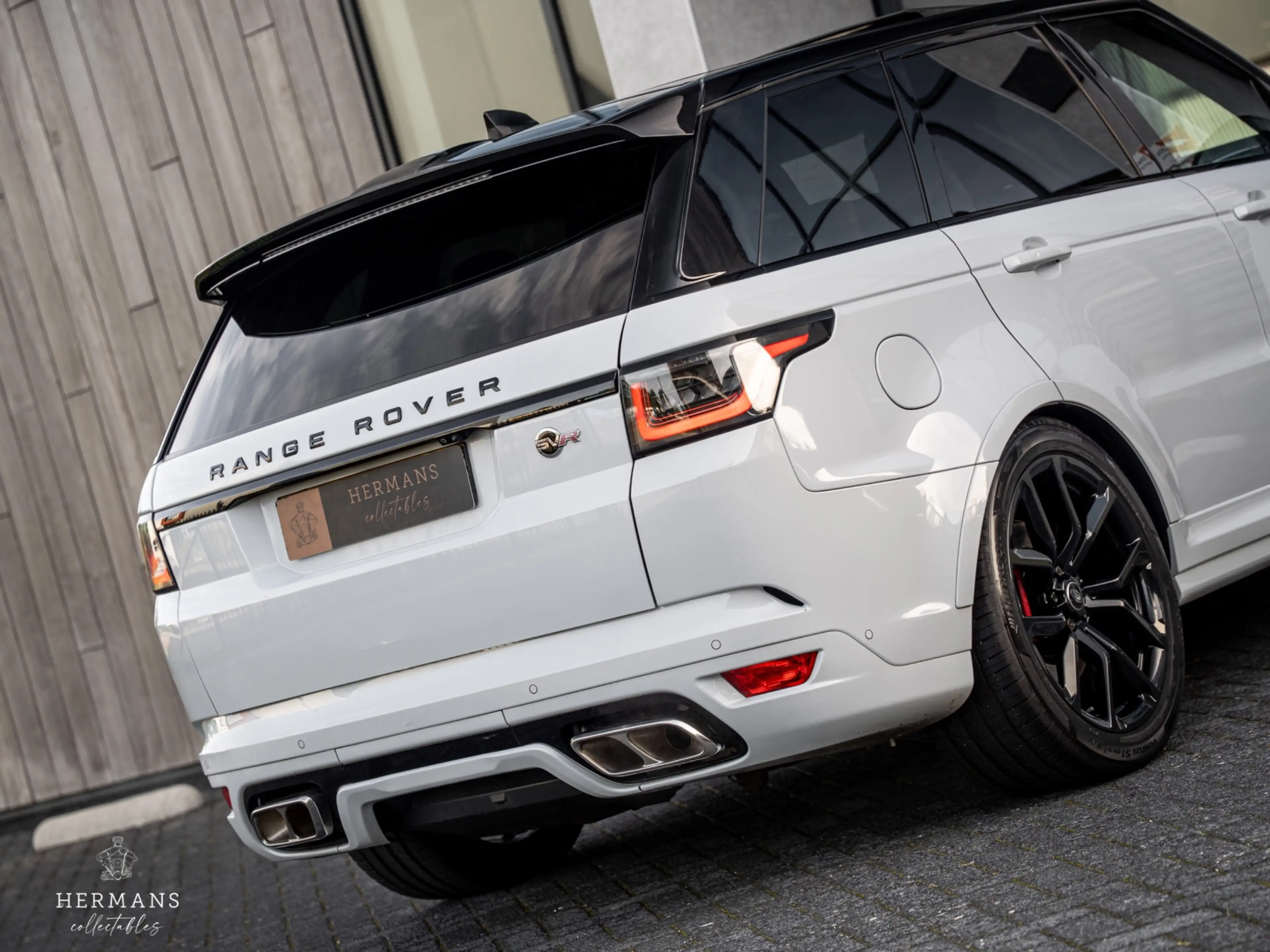 Land Rover Range Rover Sport 5.0 V8 SC SVR / Meridian / Carbon / Pano / HUD / T — photo 10