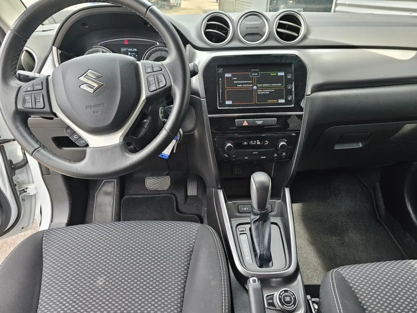 Suzuki Vitara 1.0 B.jet Select ALL GRIP AUTOMAAT White - 2