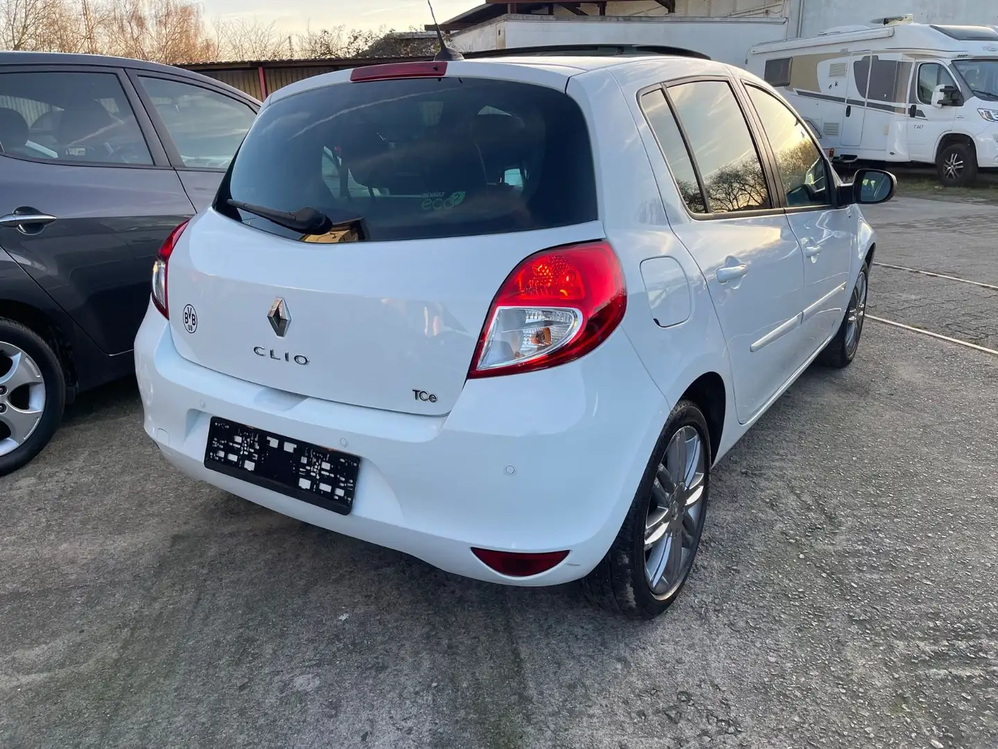 Renault Clio III Night and Day 1.2I 1.Hand gepflegt Weiß - 2