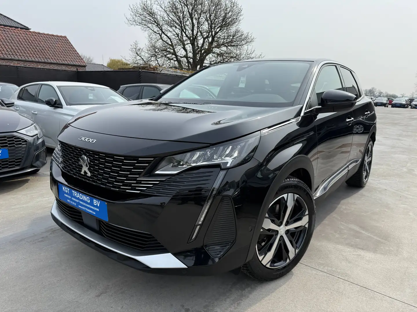 PEUGEOT 3008