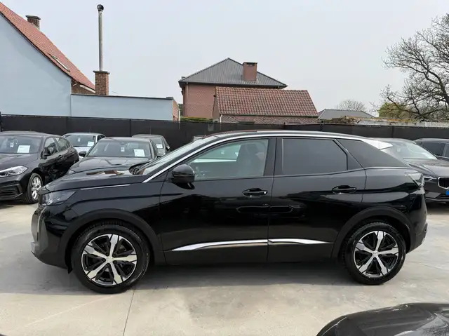 Peugeot 3008 view 8