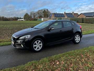 V40 Cross Country D2