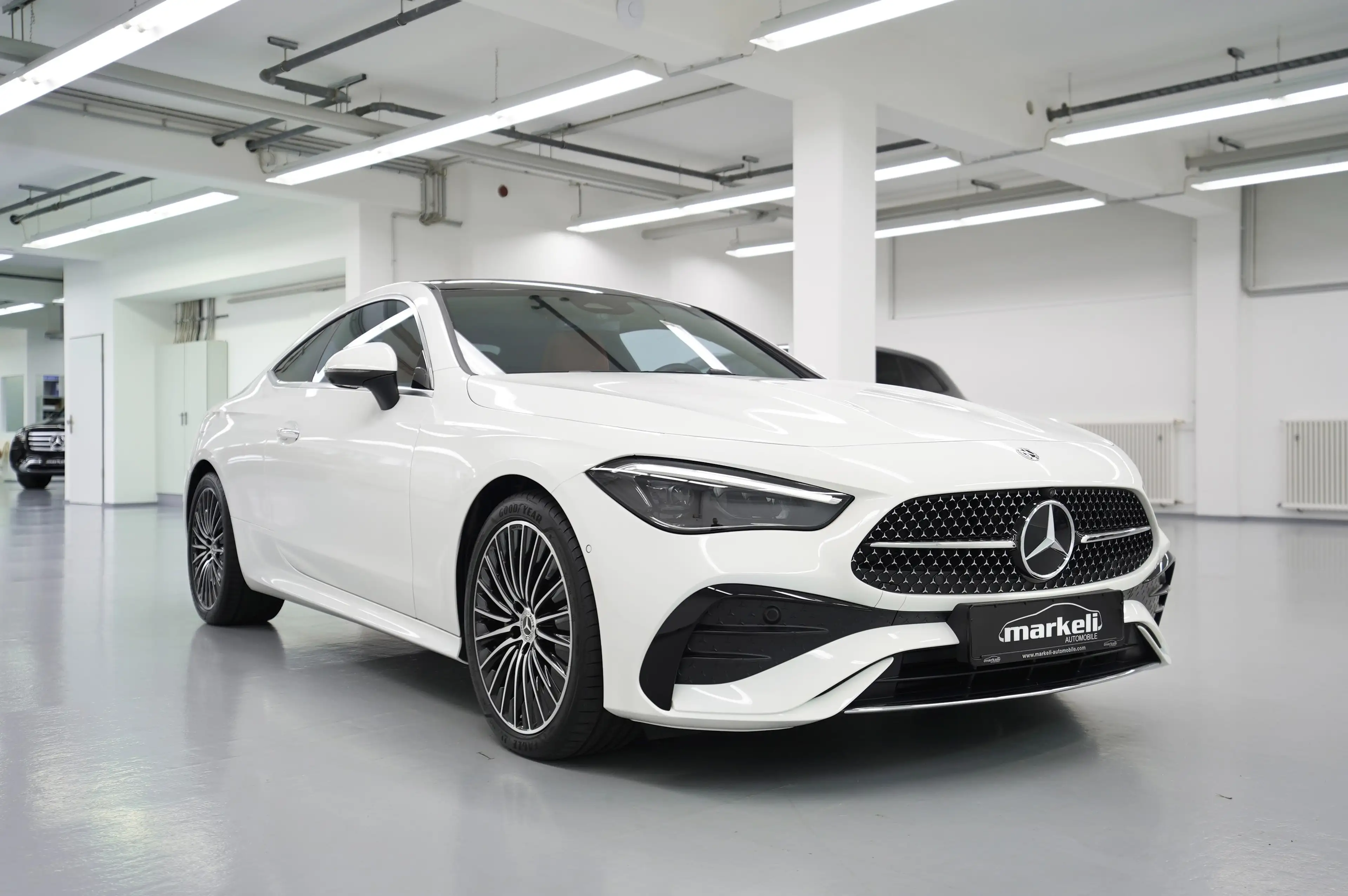 Mercedes-Benz CLE 180 ! EDITION AMG LINE ! Motor/Engine 2 L /1999-1 cm — photo 7