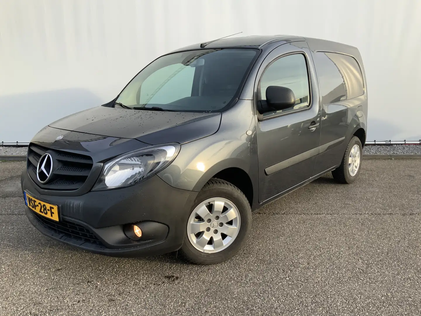 Mercedes-Benz Citan 112 Benzine Automaat Airco Alu Velg Pakeersensoren Gris - 1