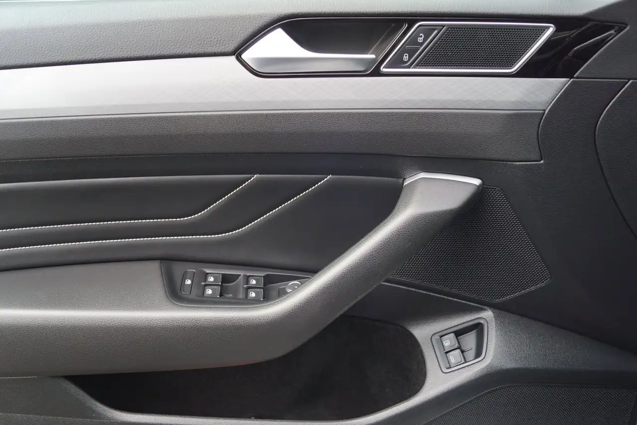 Volkswagen Passat 1.4 TSI PHEV GTE Business Autom Panodak Leder/Alca, миниатюра 26