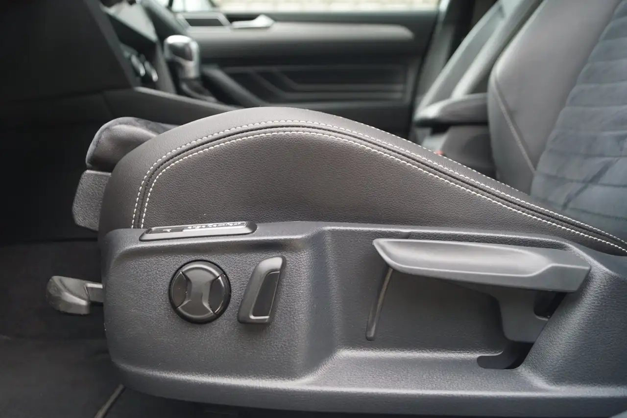 Volkswagen Passat 1.4 TSI PHEV GTE Business Autom Panodak Leder/Alca, миниатюра 30