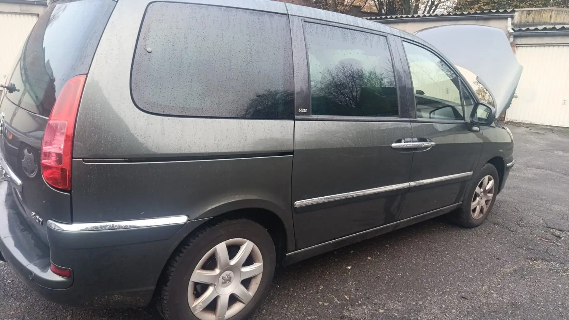 Peugeot 807 807 HDi 135 Premium - 2