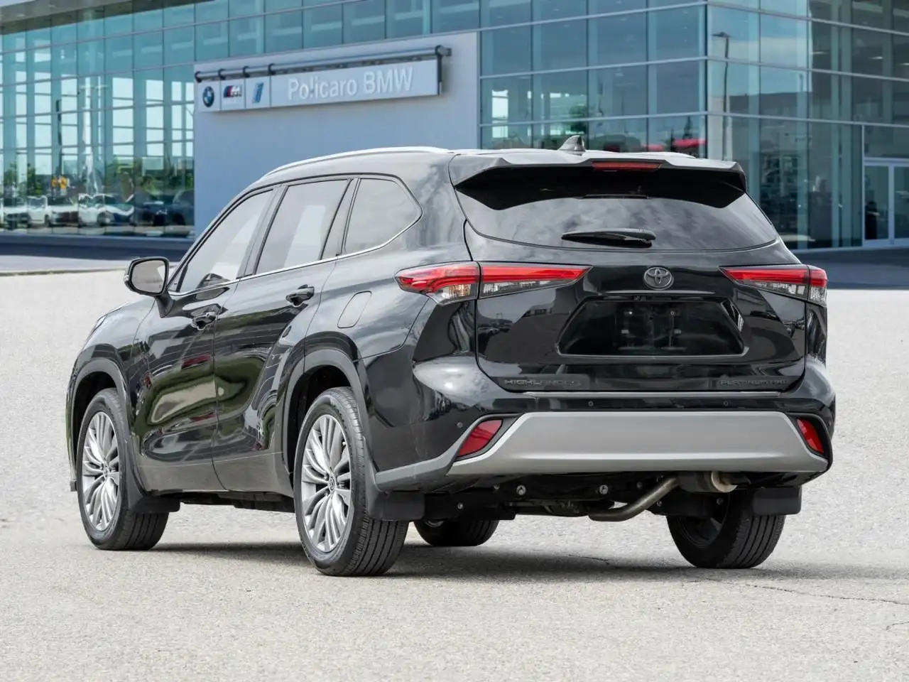 Toyota Highlander снимка Toyota Highlander