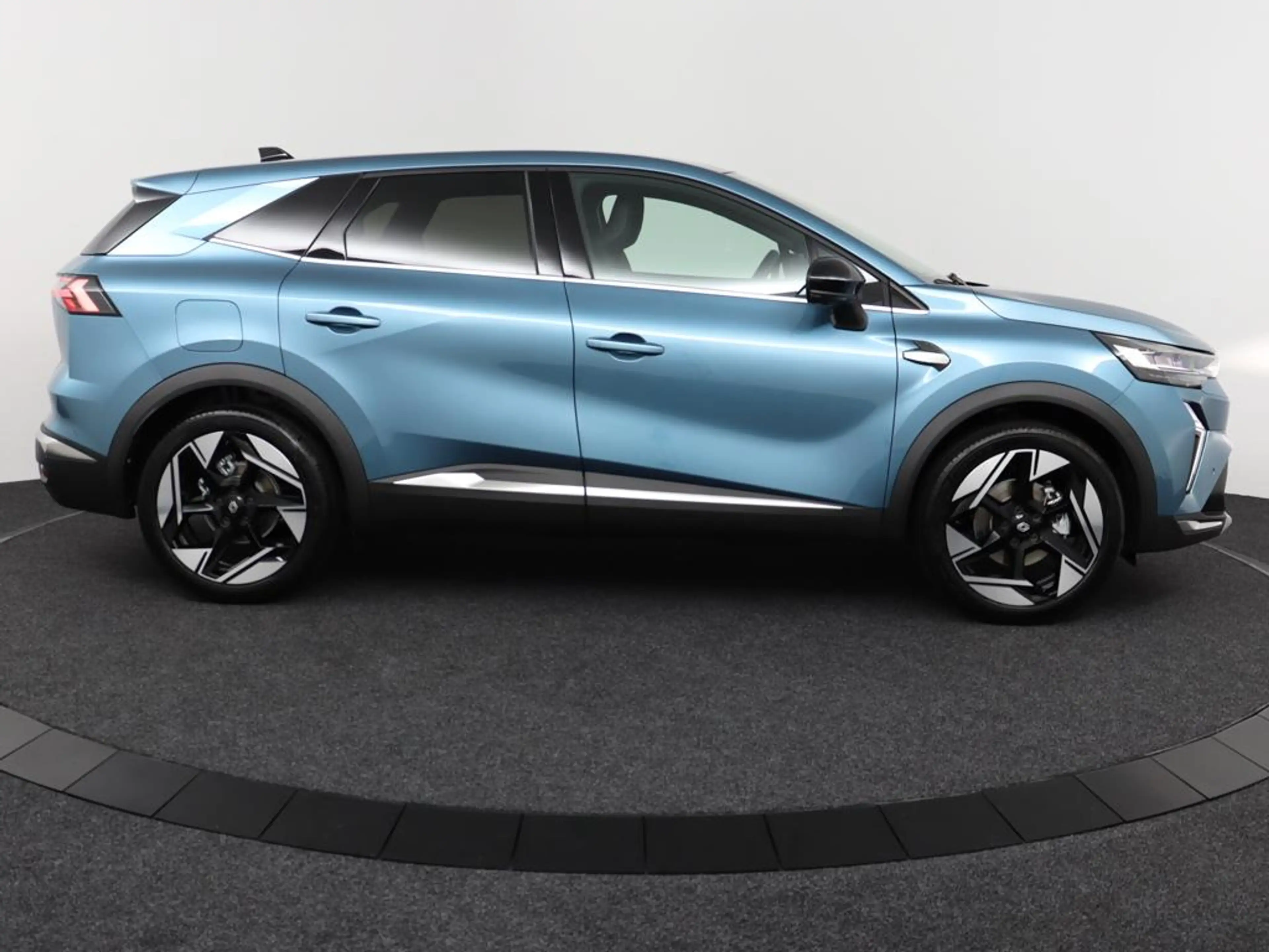 Renault Symbioz iconic full hybrid E-Tech 160 | Achteruitrijcamera — photo 11
