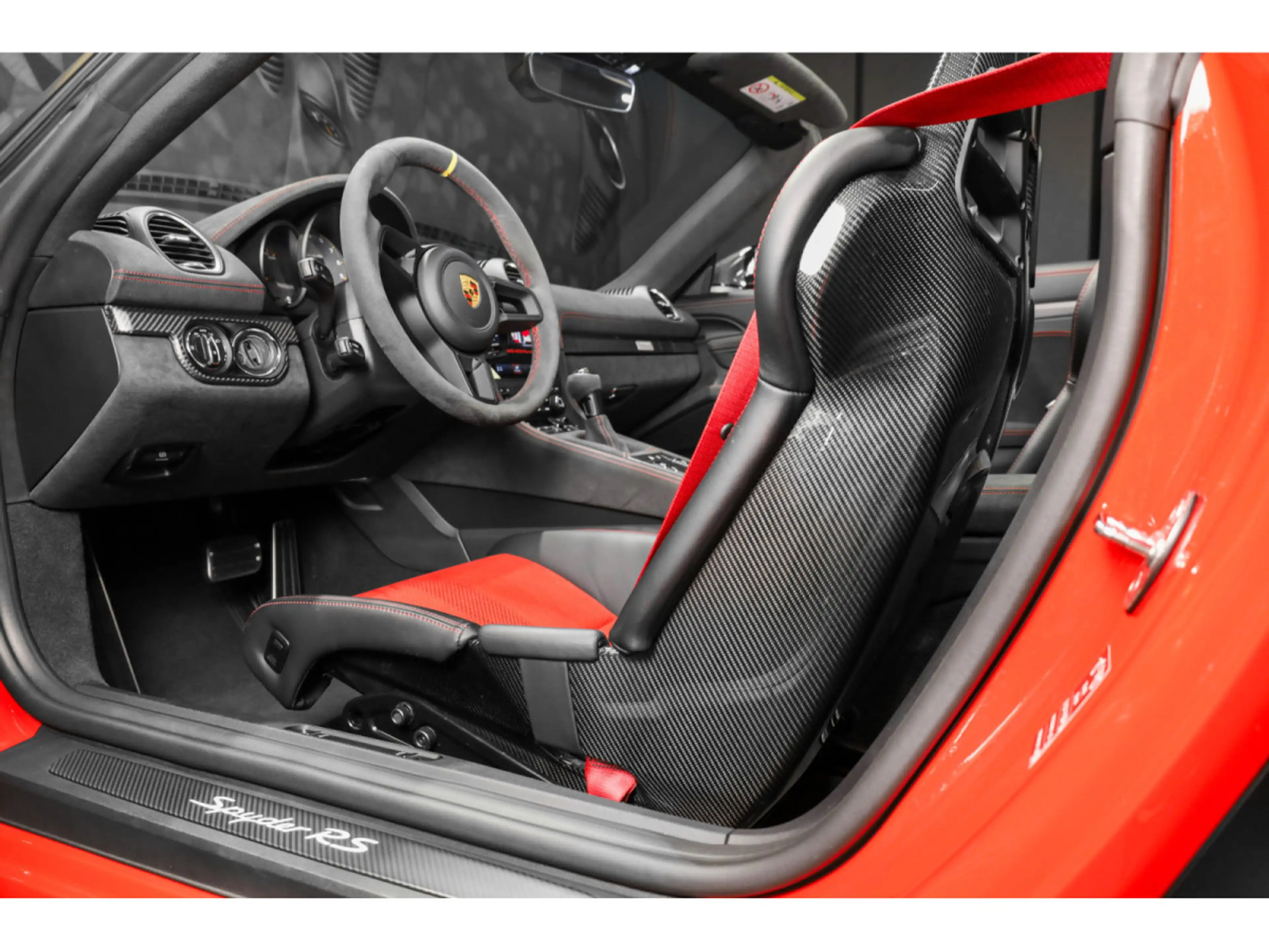 Porsche 718 Spyder RS PDK - PACK WEISSACH - JANTES MAGNESIUM — photo 11