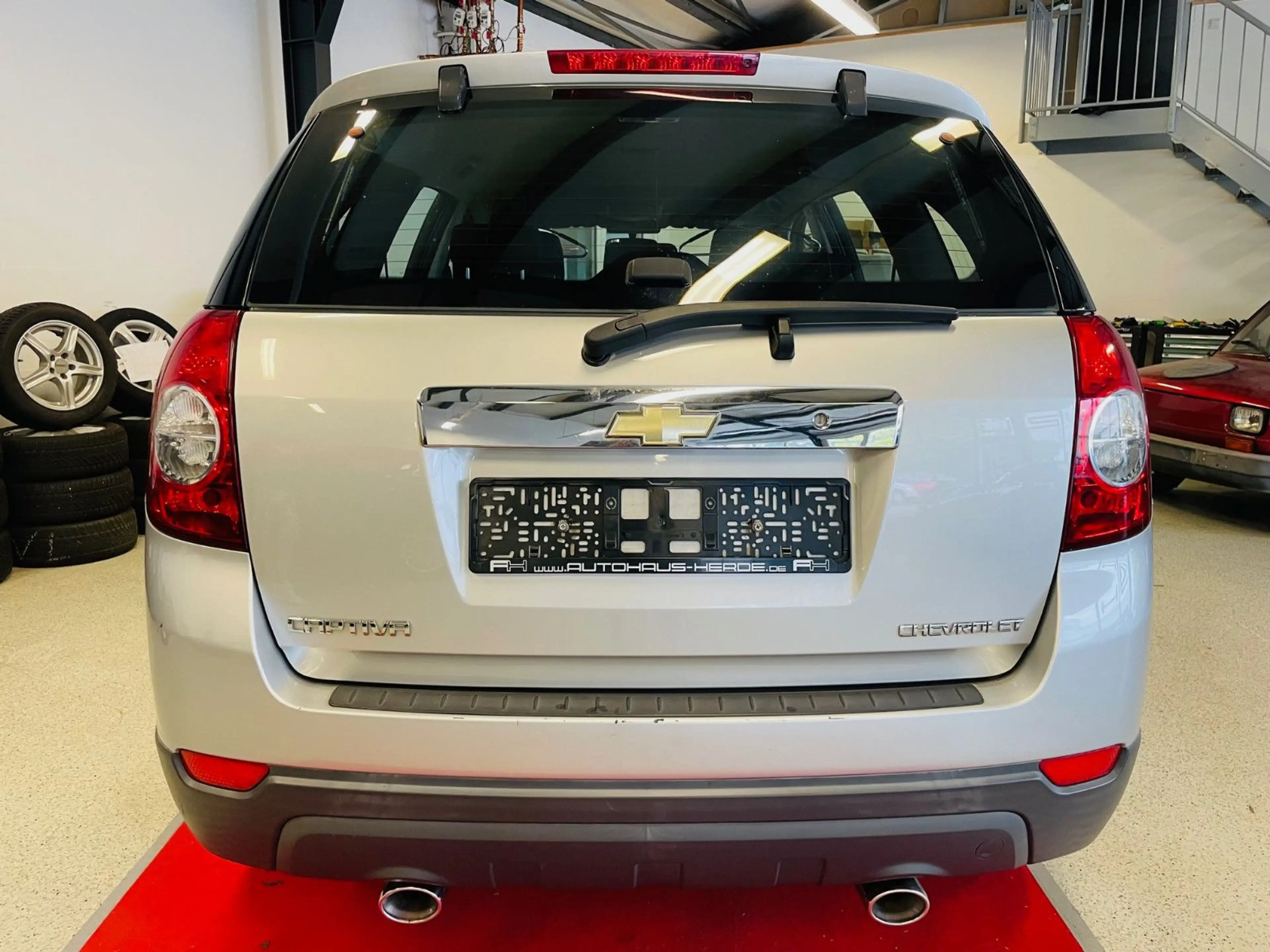 Chevrolet Captiva 2.4 LS 2WD -Tüv neu -Gewährleistung — photo 13