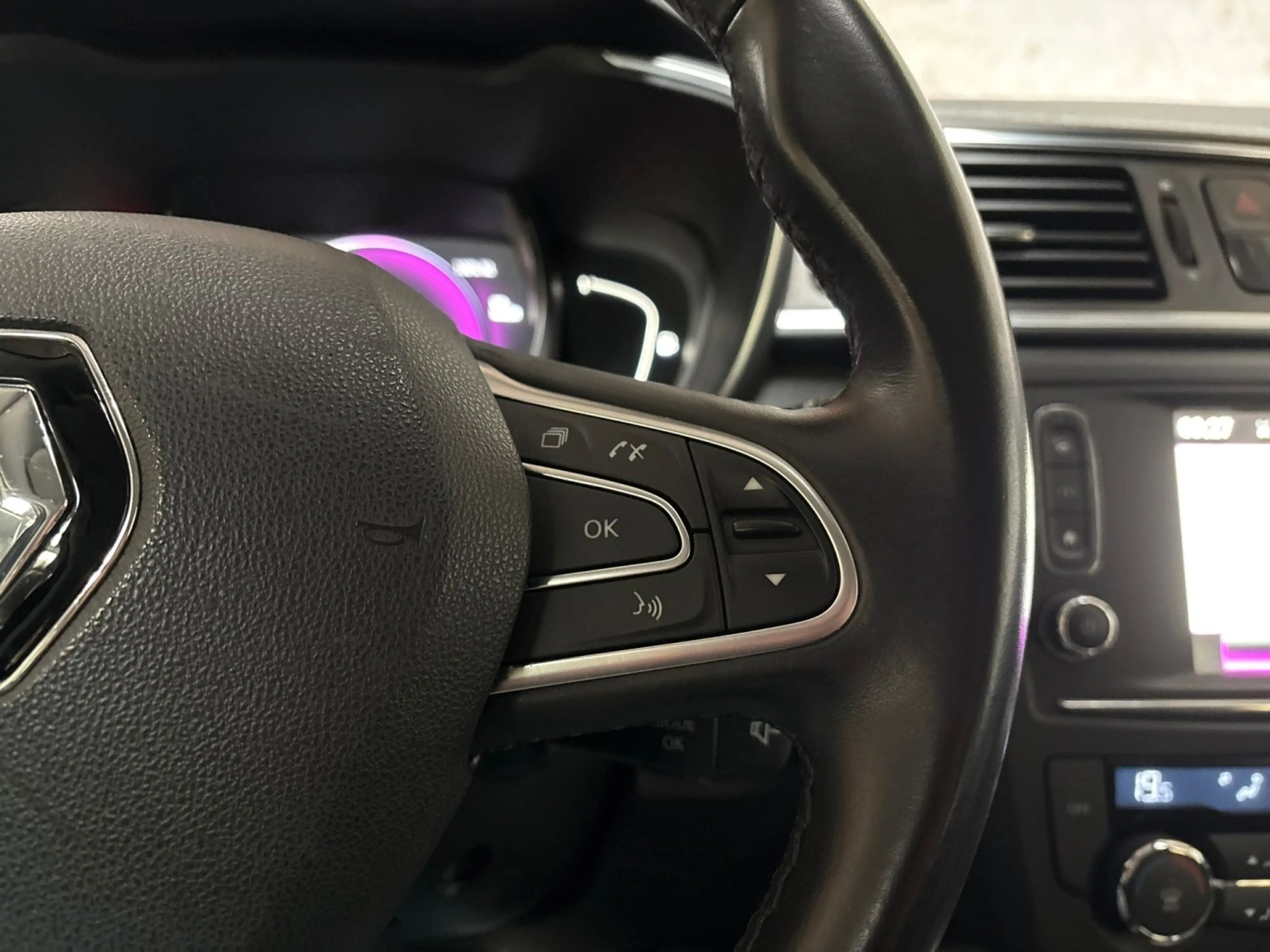 Renault Kadjar 1.2 TCe Sport (VIRTUAL COCKPIT, NAVIGATIE, CLIMATE — photo 14
