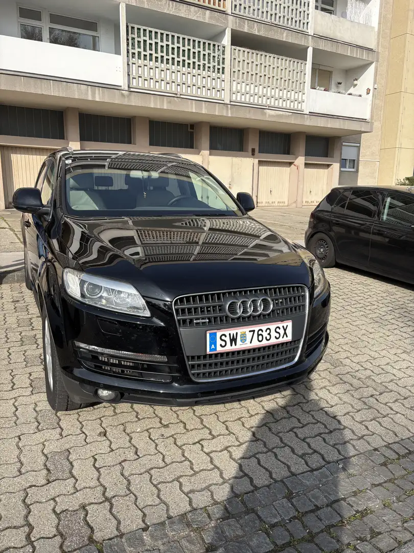 Audi Q7 3,0 TDI V6 quattro DPF Tiptronic Schwarz - 1