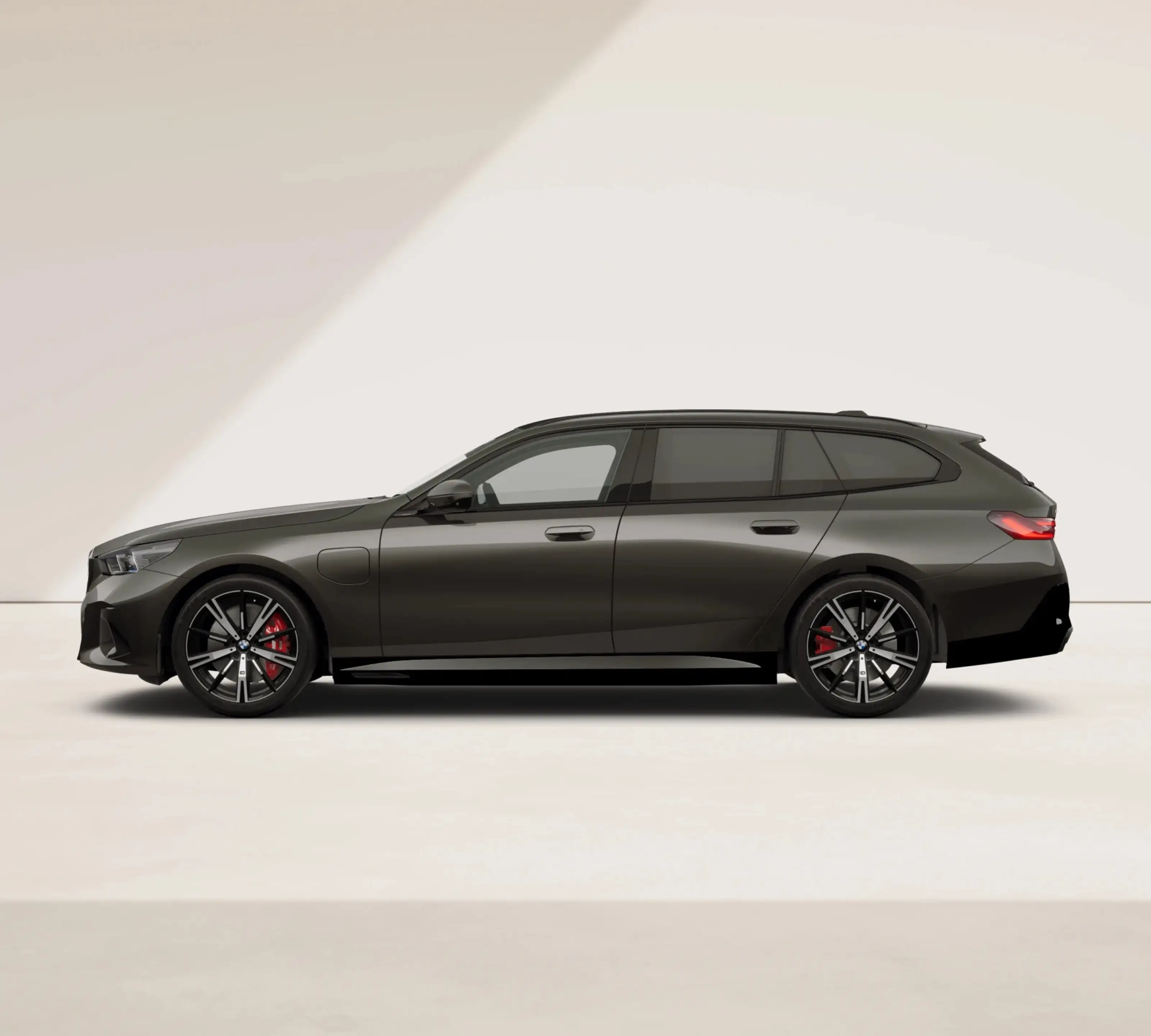 BMW 550 5-serie Touring 550e xDrive - M-Sport Pro - Onders — photo 11