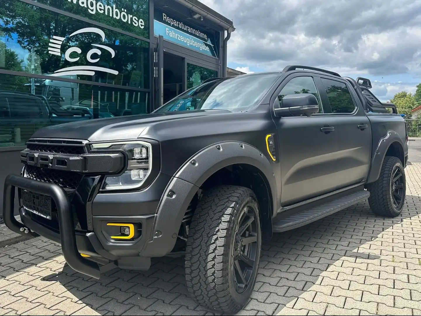 Ford Ranger Platinum 3,0d FOLIERT HÖHER T73 eRollo Standheiz Noir - 1