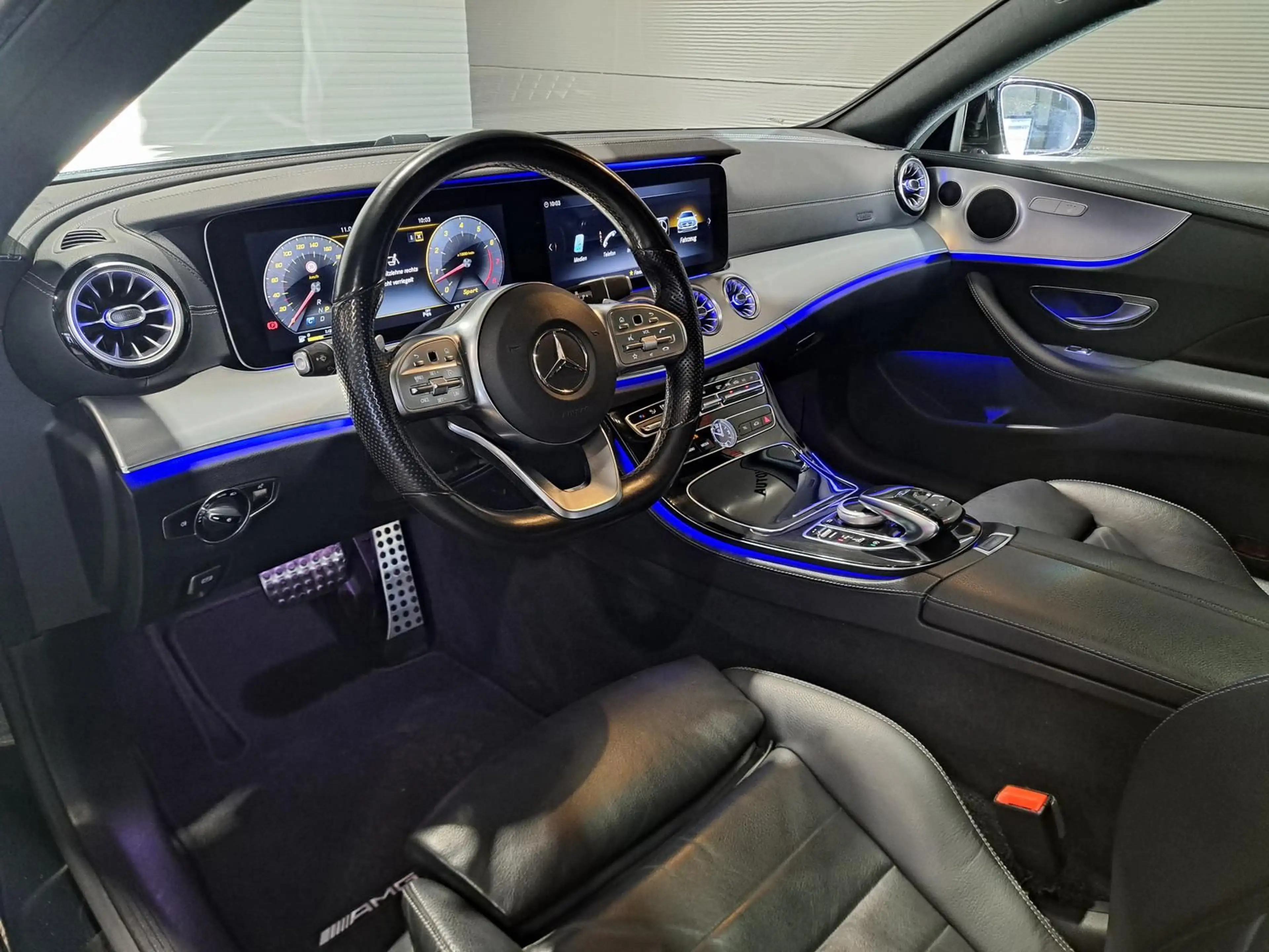 Mercedes-Benz E 450 4Matic Coupe AMG Line°360°Shzg°Pano°TWA°BT — photo 10