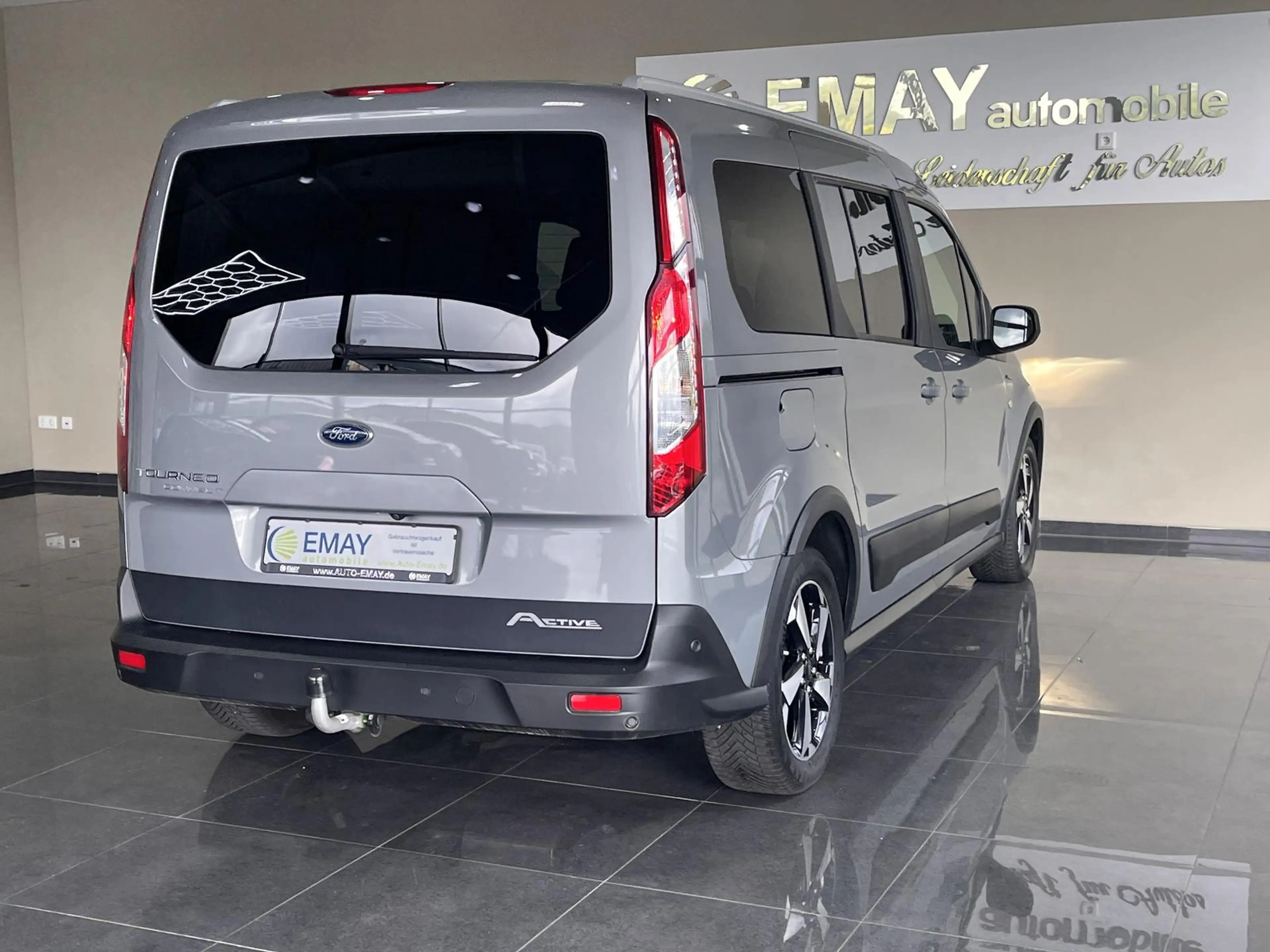 Ford Grand Tourneo Active 1.5 EcoBlue TDCi//P.Dach// — photo 7