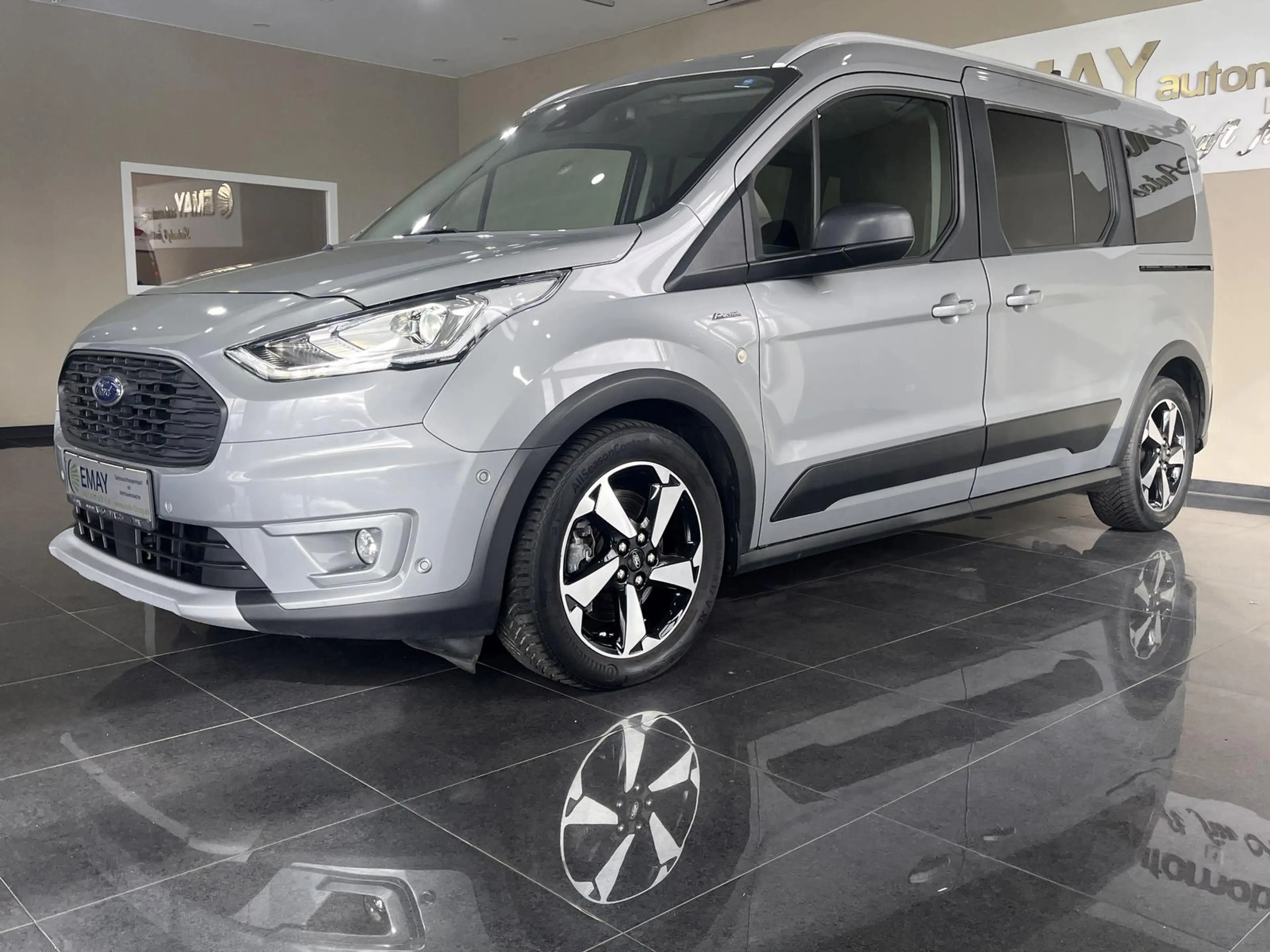 Ford Grand Tourneo Active 1.5 EcoBlue TDCi//P.Dach//