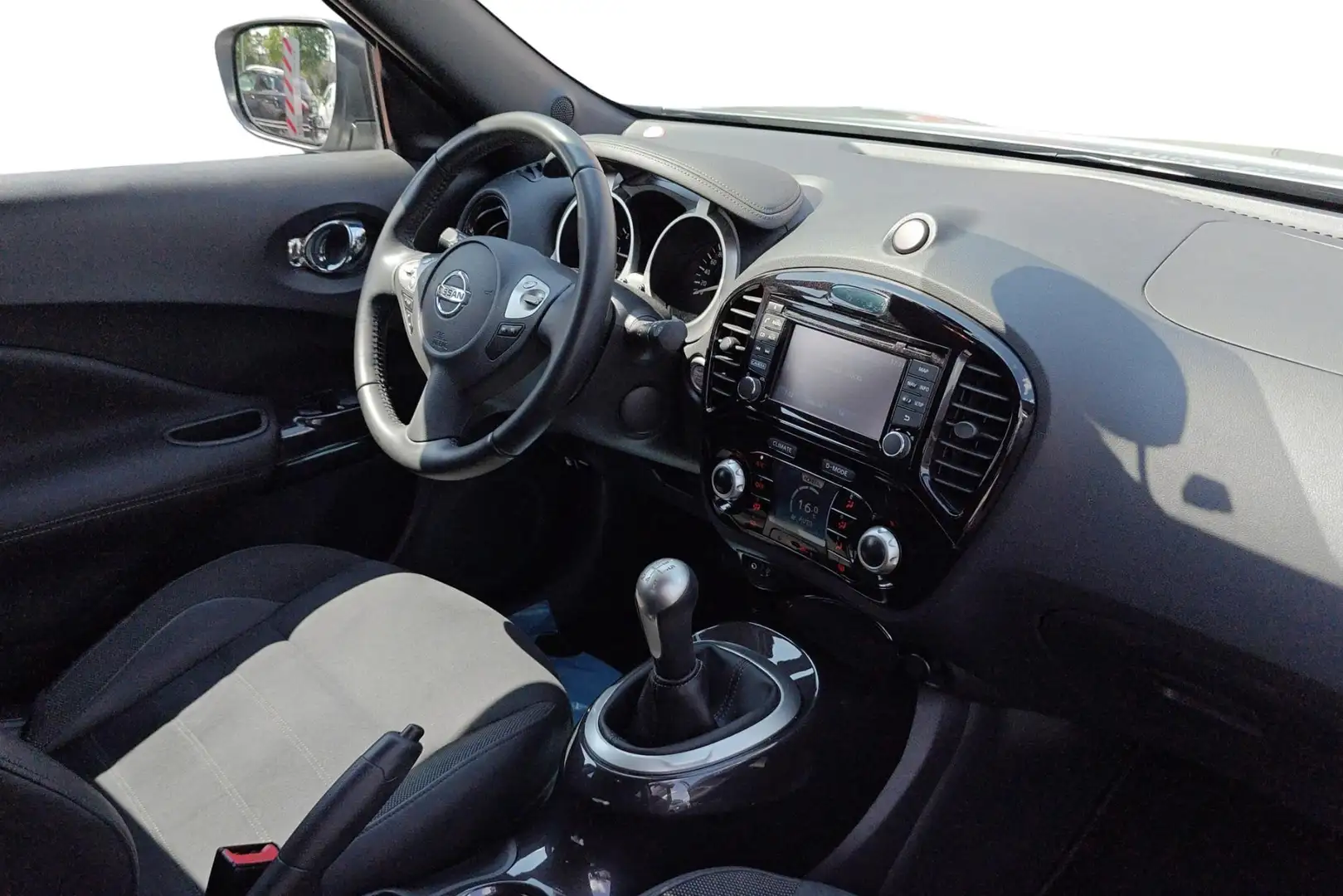 Nissan Juke 1.6 112 N-Connecta + Bose Pack - incl 2 jaar KARE Argent - 2