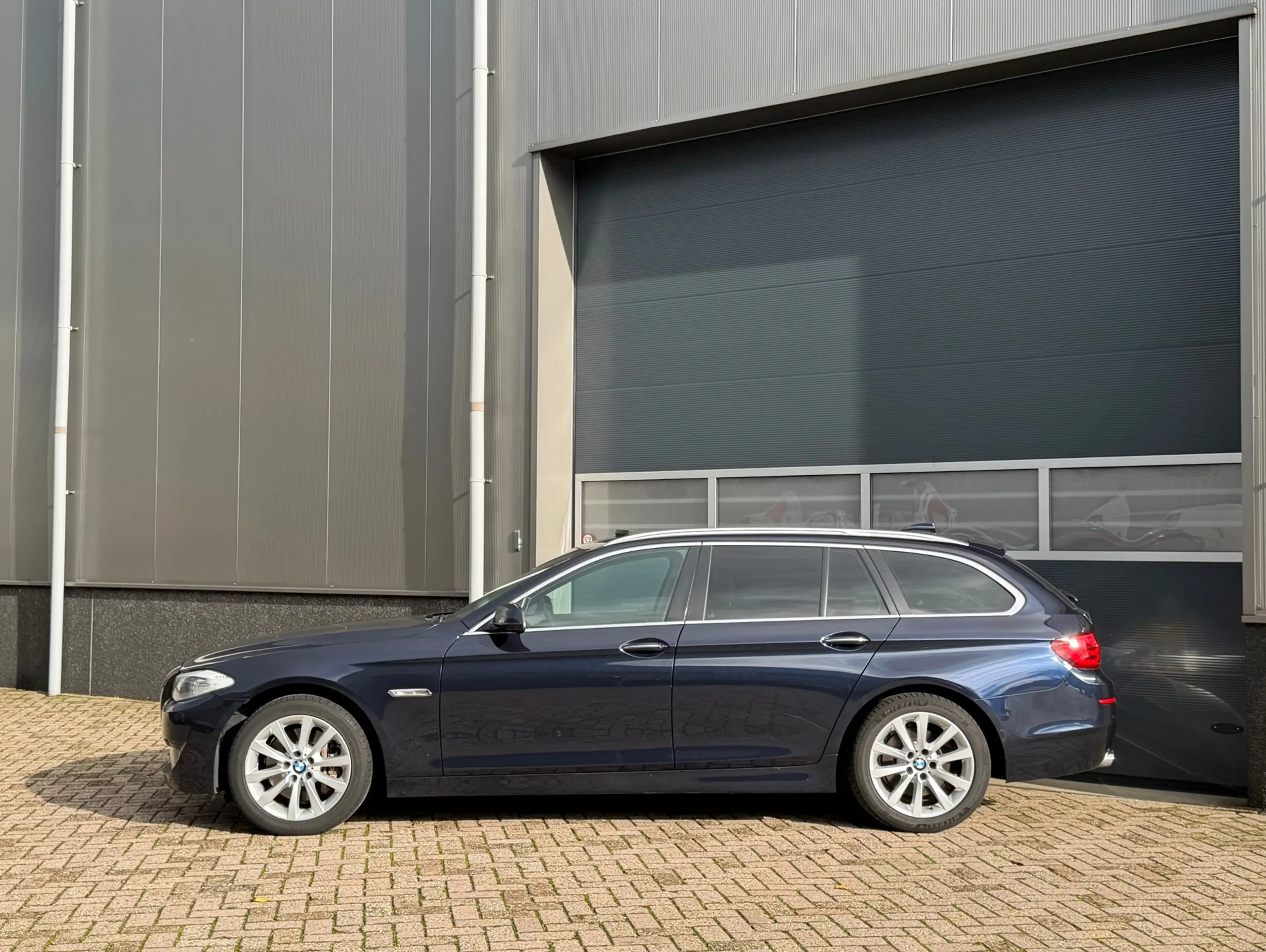 BMW 528 5-serie Touring 528i High Executive bj.2012 Autom| — photo 2