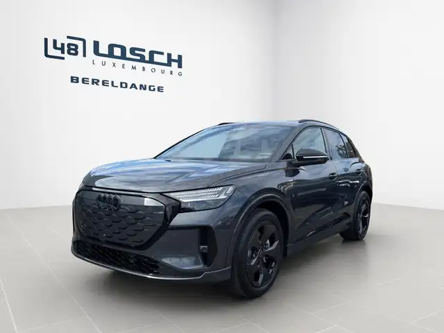Audi Q4 E-Tron view 4