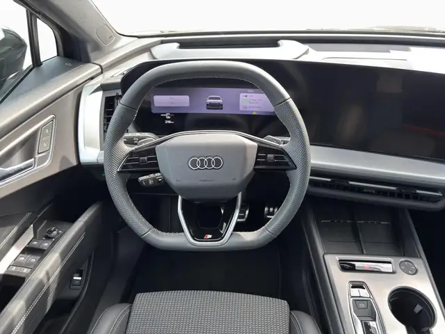 Audi Q4 E-Tron view 10