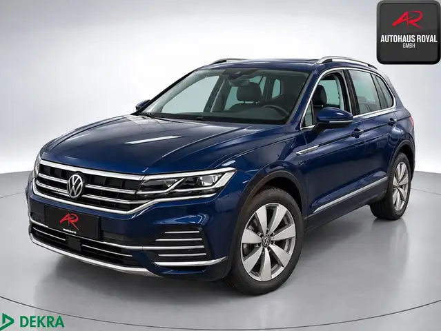 2023 Volkswagen Touareg in Blue for sale
