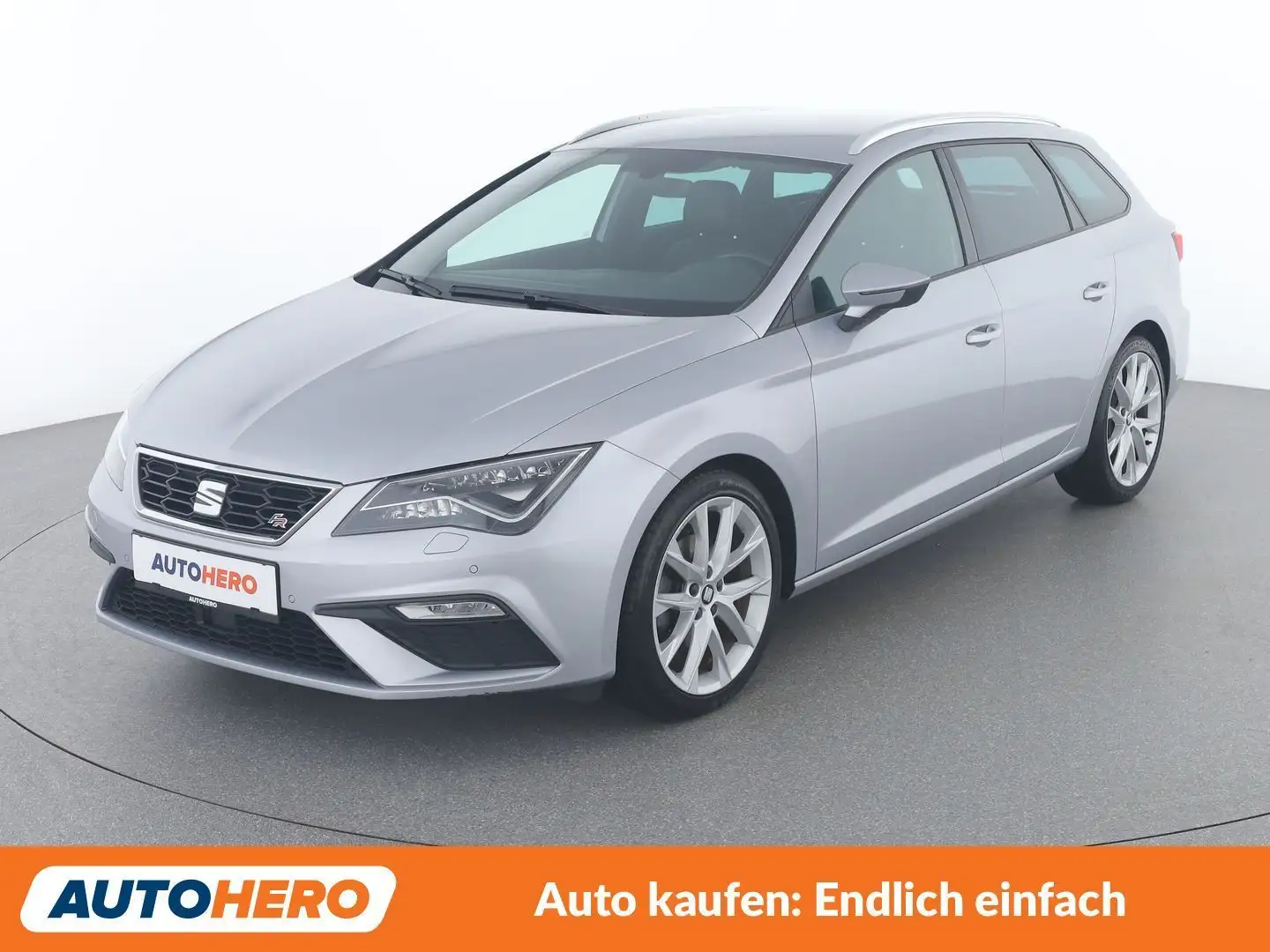 SEAT Leon 1.5 TSI ACT ST FR Grau - 1