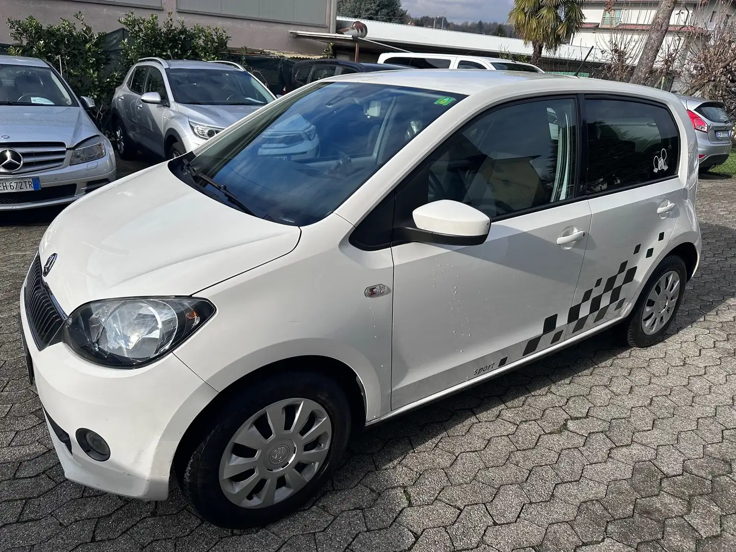 Skoda Citigo 1.0 Ambition 75CV*EURO6*CLIMA*NAVIGATORE - 1