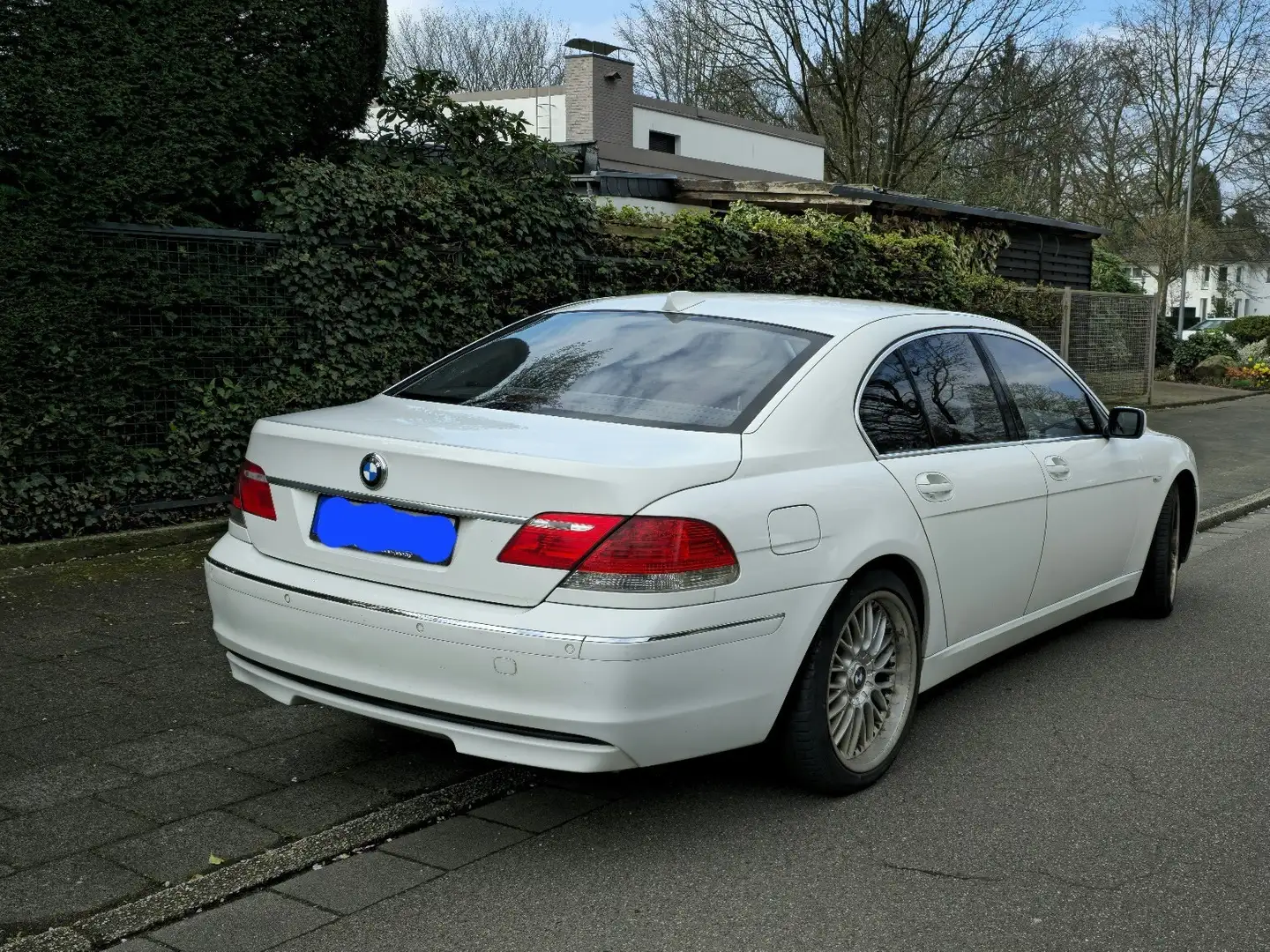 BMW 760 TÜV NEU 760i e65 / 6L V12 bijela - 2