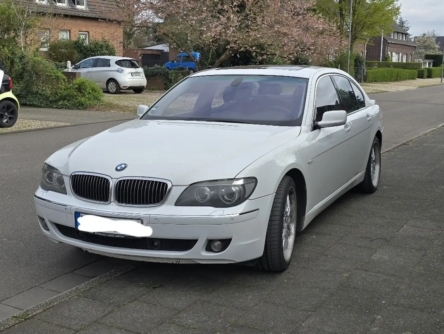 BMW 760 TÜV NEU 760i e65 / 6L V12 bijela - 1