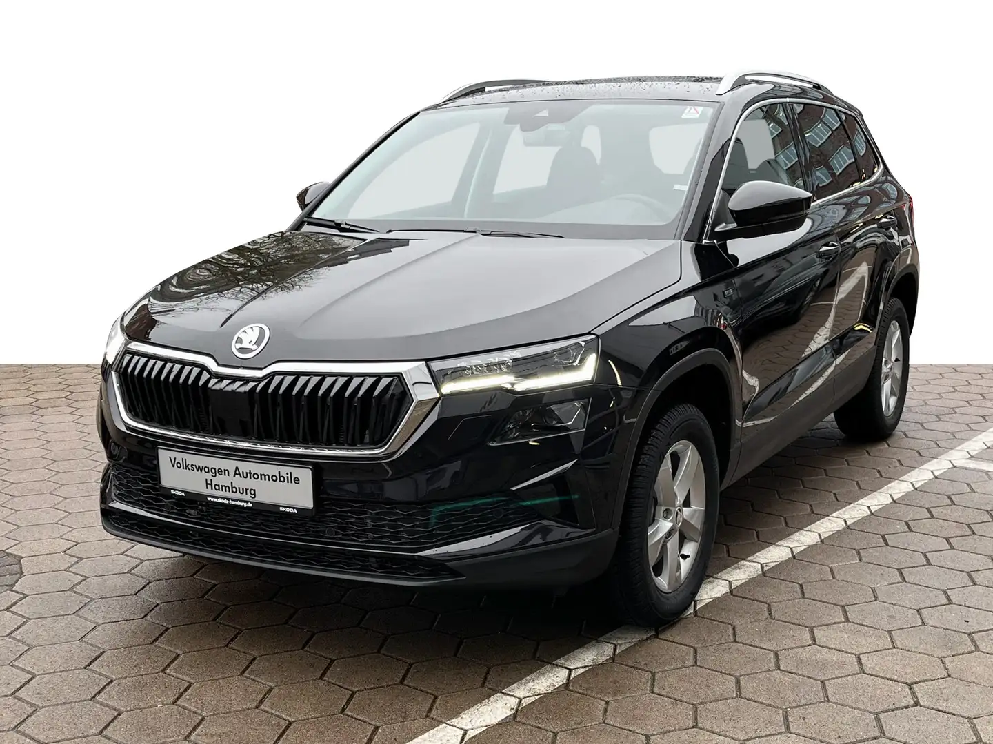 Skoda Karoq 2.0 TDI Drive DSG AHK Standhzg Sitzhzg Schwarz - 2