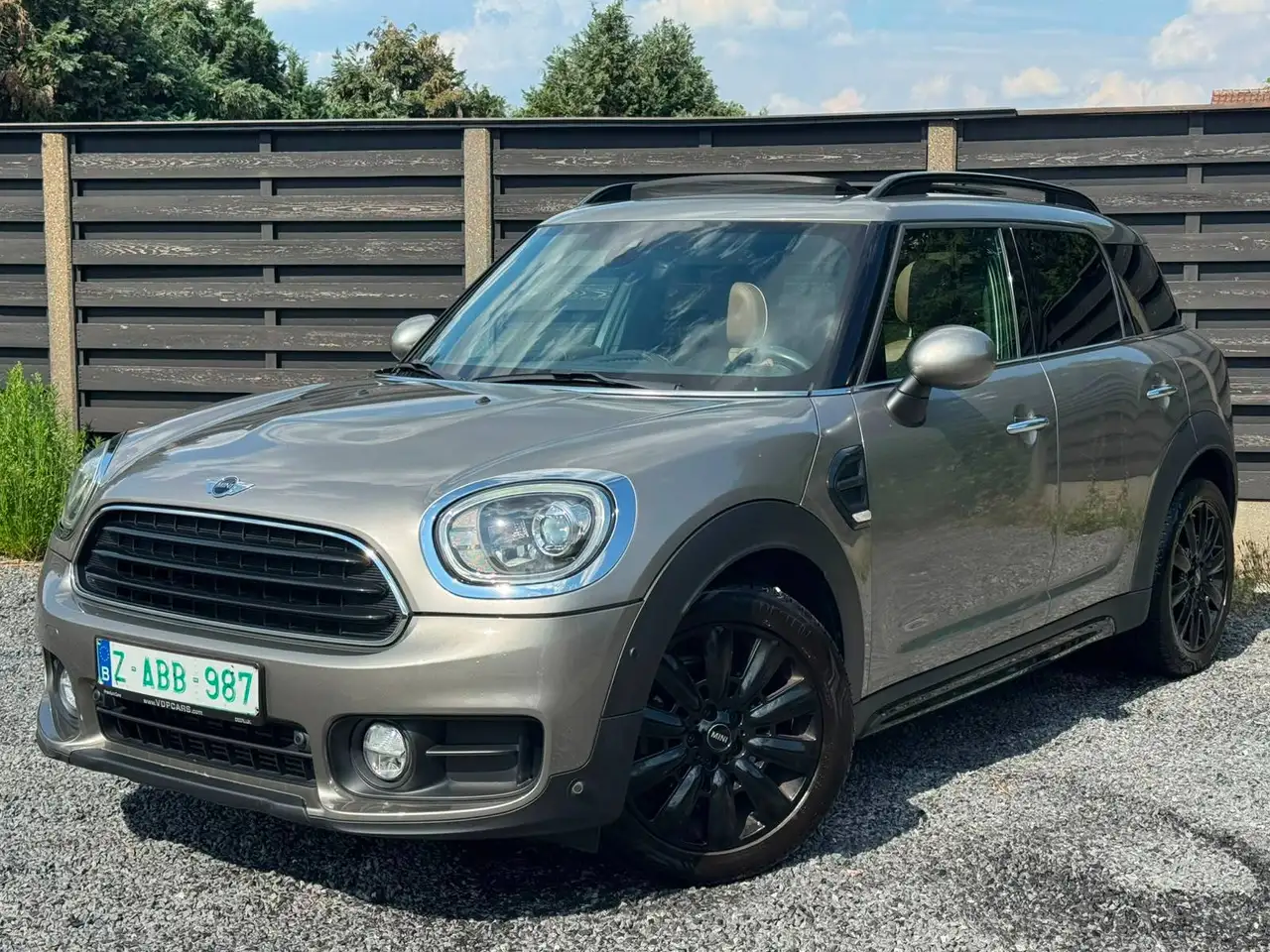 MINI One Countryman