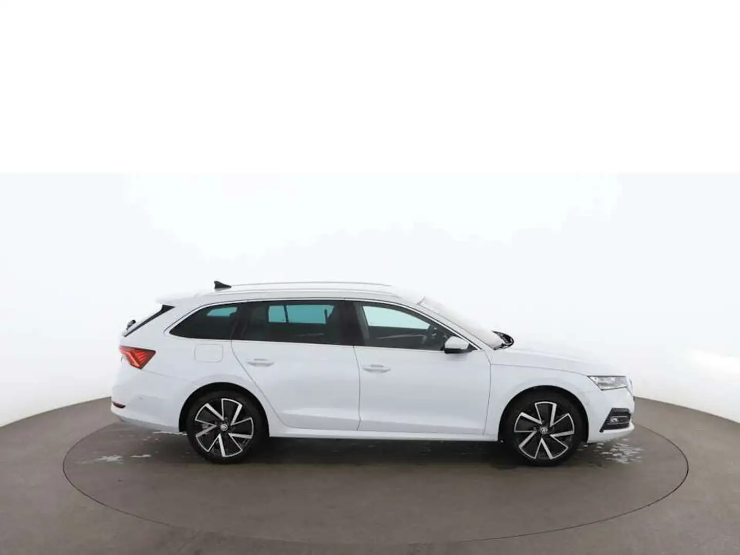 Skoda Octavia Combi 1.4 TSI Style iV Aut MATRIX HEAD-UP Weiß - 2