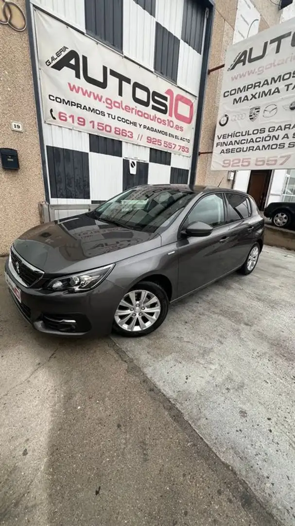 Peugeot 308 130cv Grau - 1