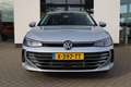 Volkswagen Passat Variant 1.5 eTSI Business 110KW/150PK DSG, LED Matrix IQ.L Zilver - thumbnail 3