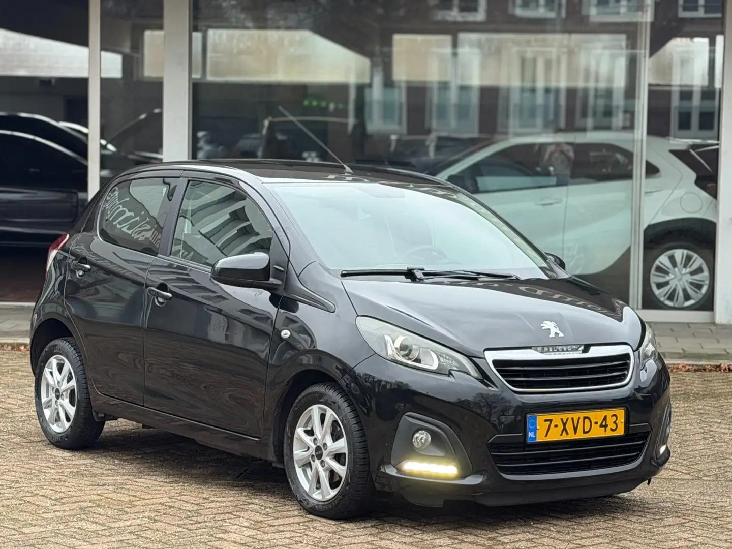 Peugeot 108 1.0 e-VTi Active|Airco|5 Drs|Zwart|Origineel Neder Schwarz - 2