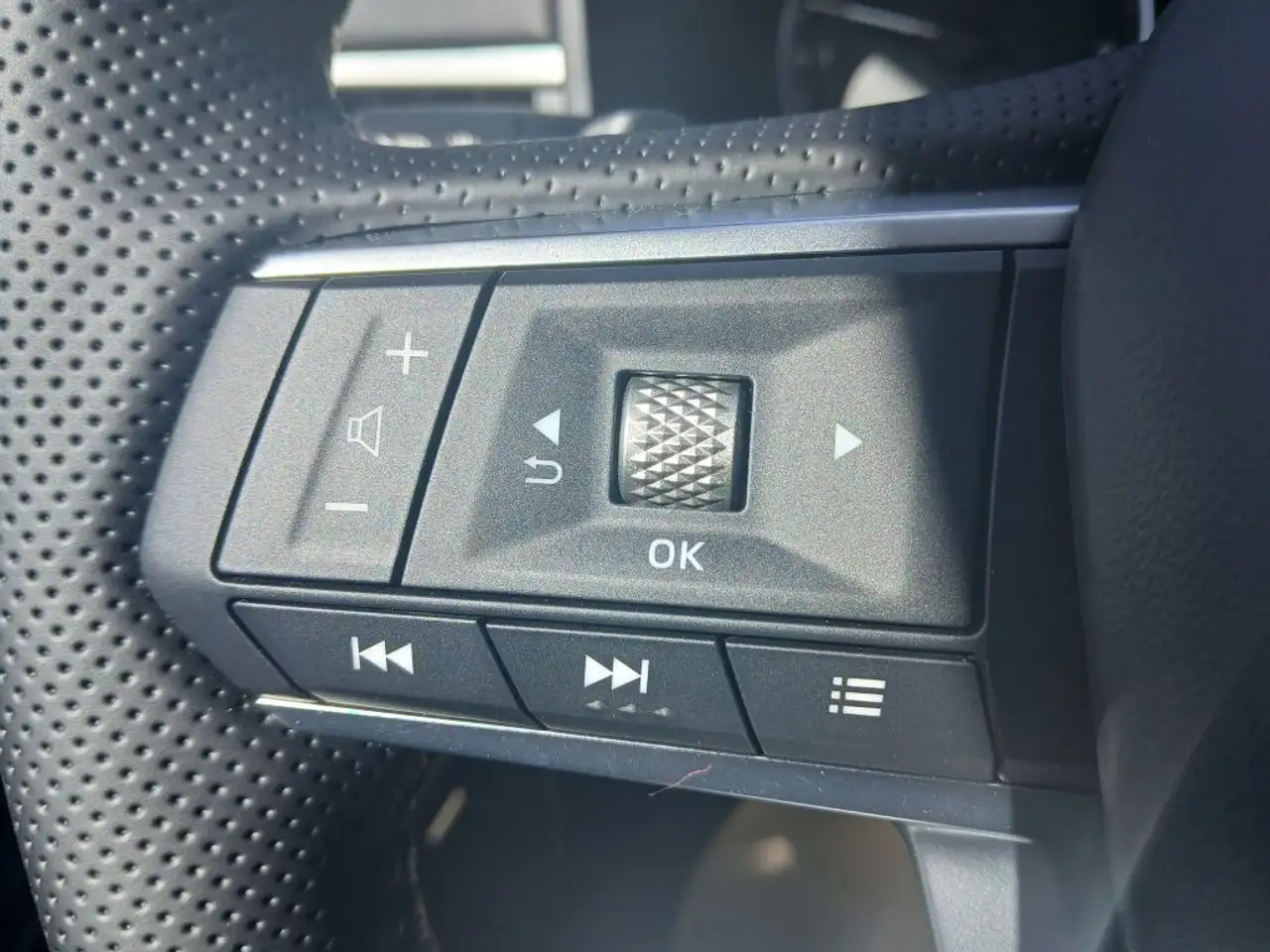 Mitsubishi Outlander снимка Mitsubishi Outlander