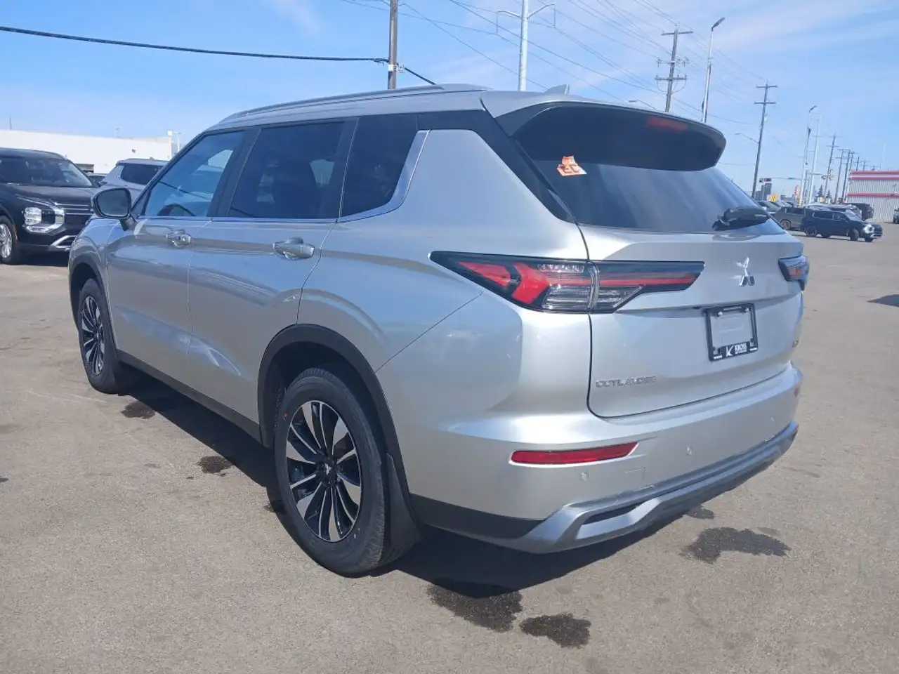 Mitsubishi Outlander снимка Mitsubishi Outlander