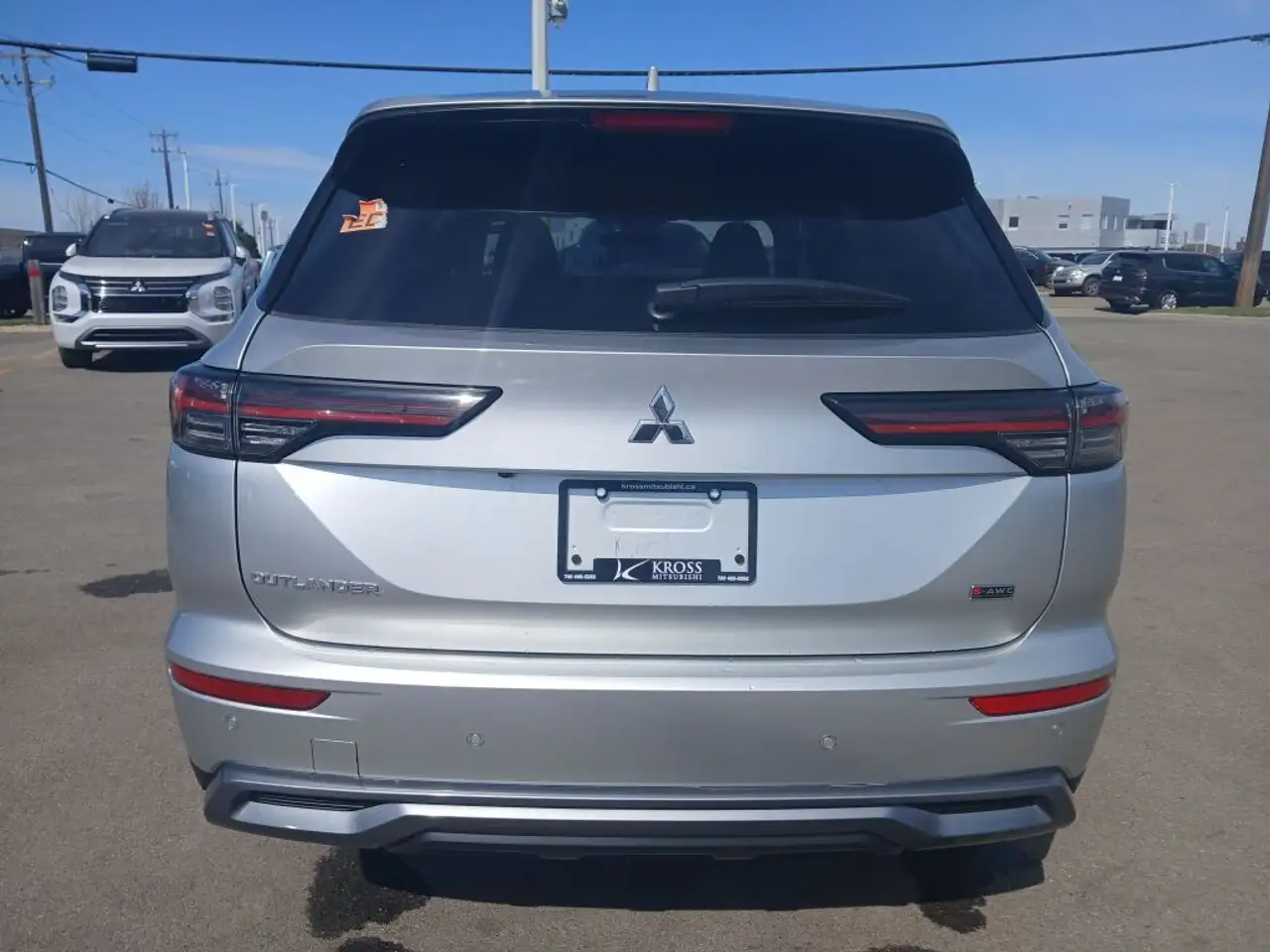 Mitsubishi Outlander снимка Mitsubishi Outlander