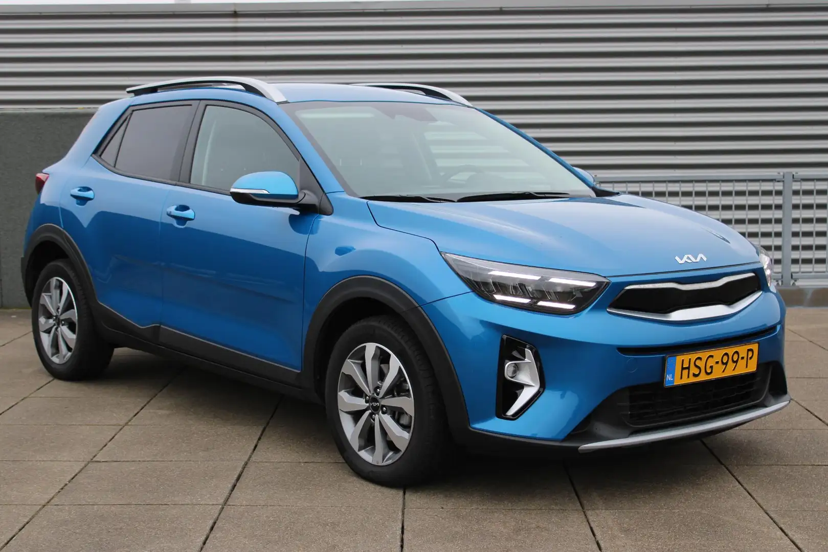 Kia Stonic 1.0 T-GDi MHEV DynamicPlusLine automaat / Navigati Bleu - 2