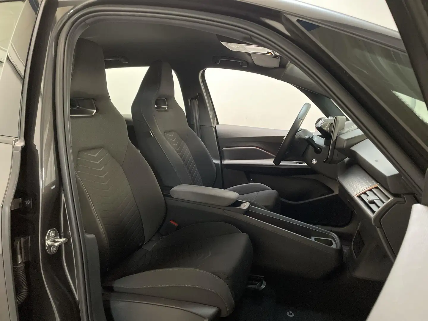 CUPRA Born Business One 62 kWh Camera Stoelverwarming Virtual Grijs - 2