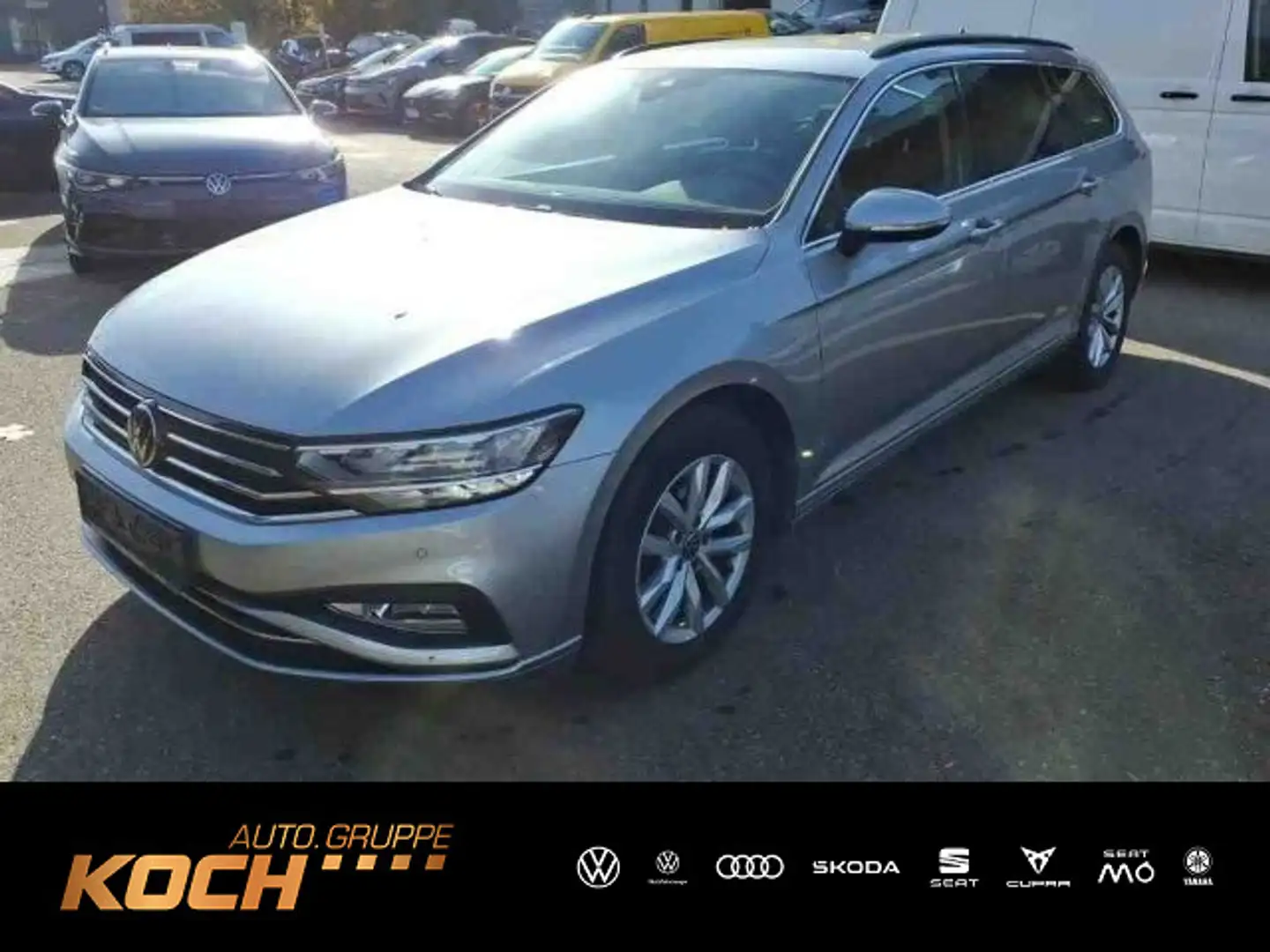Volkswagen Passat Variant 2.0TDI Business DSG AHK LED Navi Argent - 1