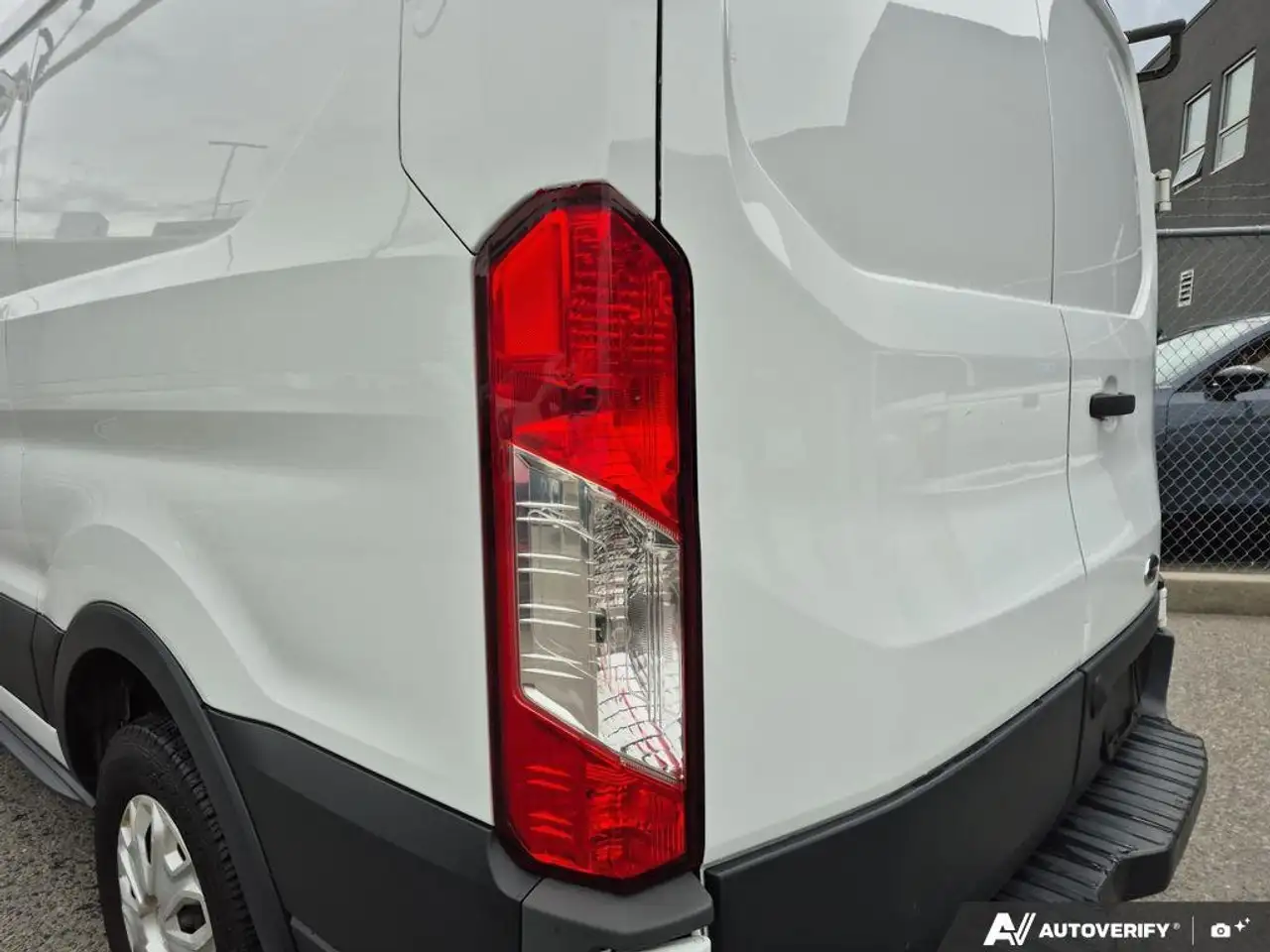 Ford Transit Cargo Van снимка Ford Transit Cargo Van