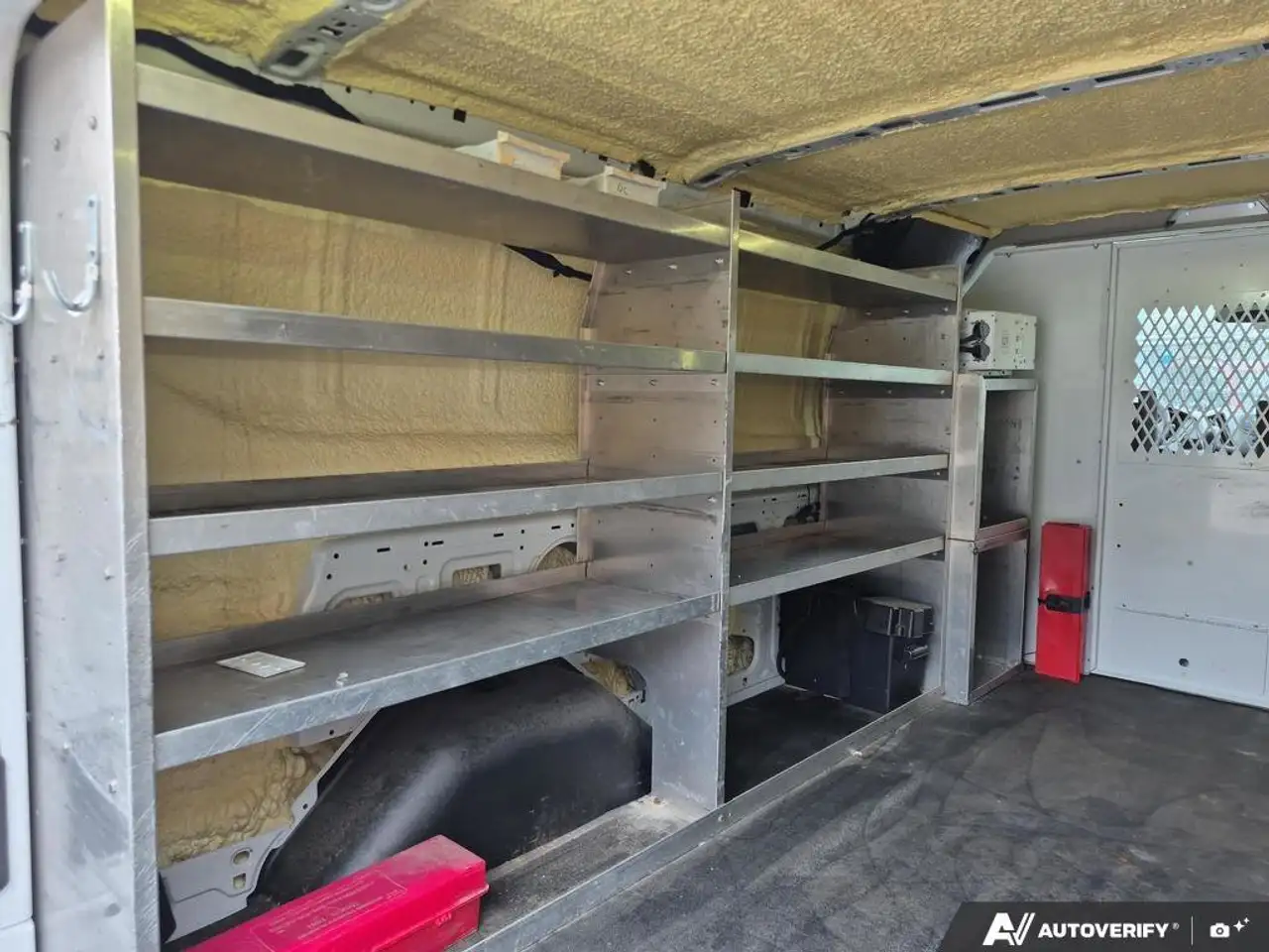 Ford Transit Cargo Van снимка Ford Transit Cargo Van