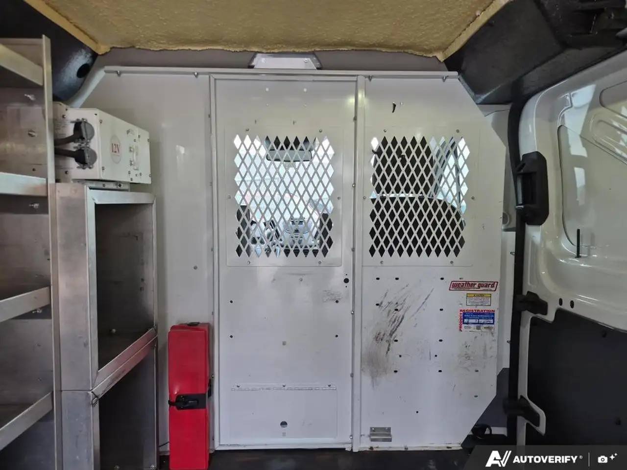 Ford Transit Cargo Van снимка Ford Transit Cargo Van