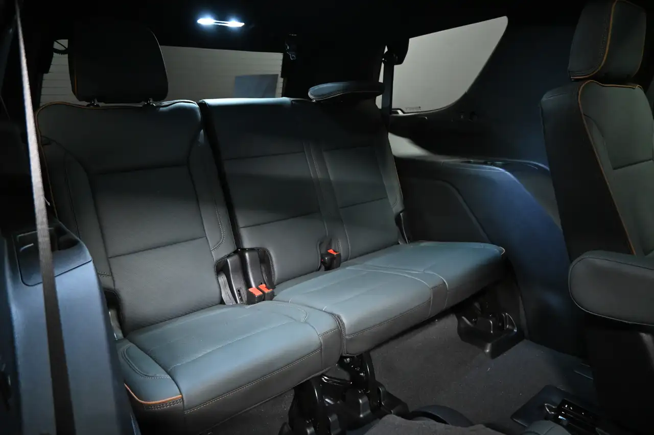 GMC Yukon снимка GMC Yukon