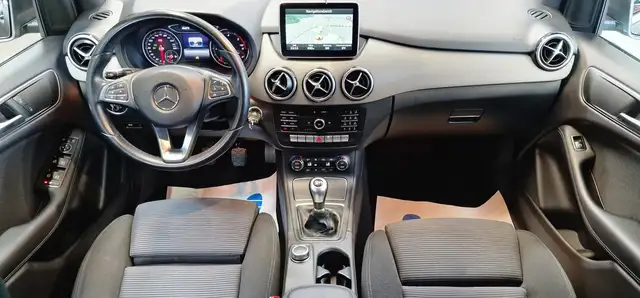 Mercedes-Benz B-Class view 10